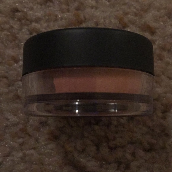 all over face color - Picture 2 of 2